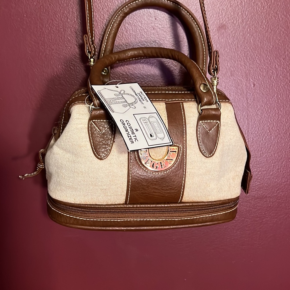 NWOT L’EGENT purse